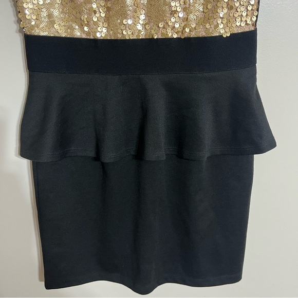 NWT Women’s Speechless Black Gold Sequin Formal Cocktail Prom Party Size Medium - Picture 6 of 13